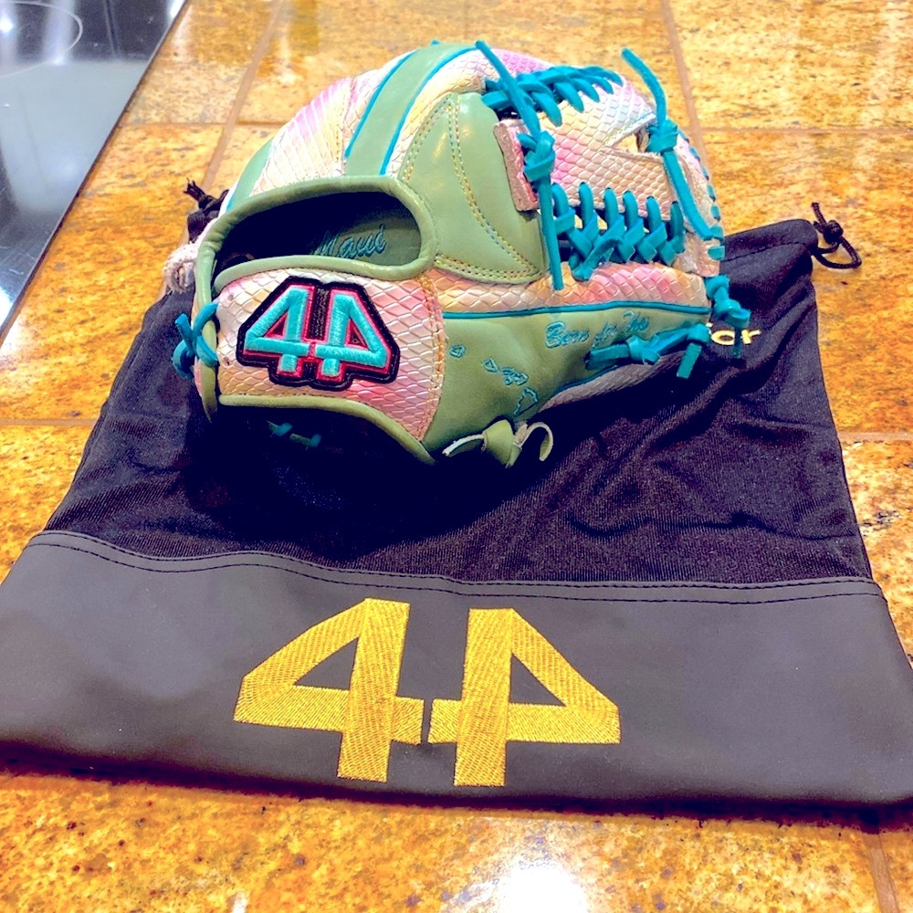 💙44 pro glove 11 inch💚